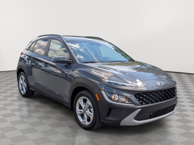 2023 Hyundai Kona SEL Image 3 of 29