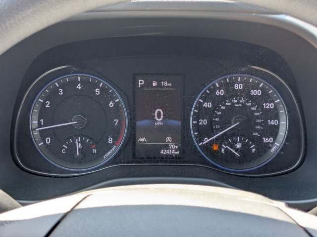 Vehicle image 19 of 32