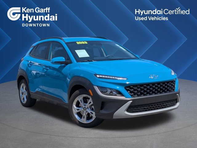 Vehicle image 3 of 32