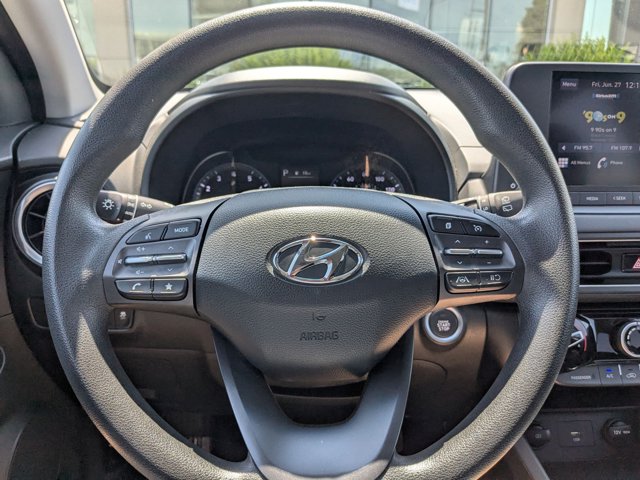 Vehicle image 18 of 32