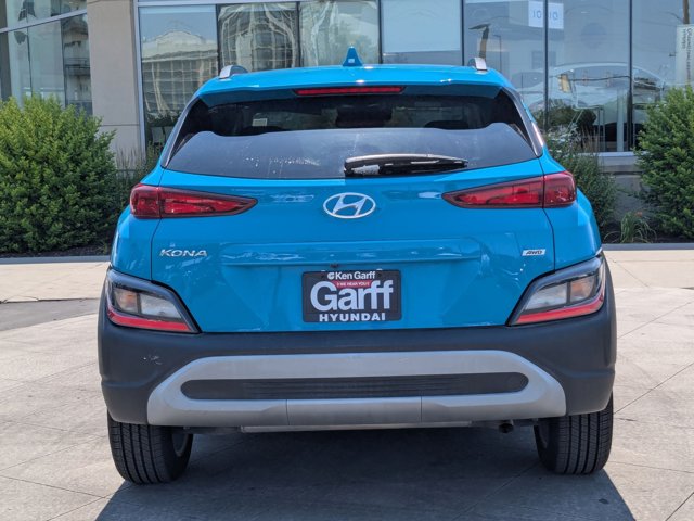 Vehicle image 6 of 32