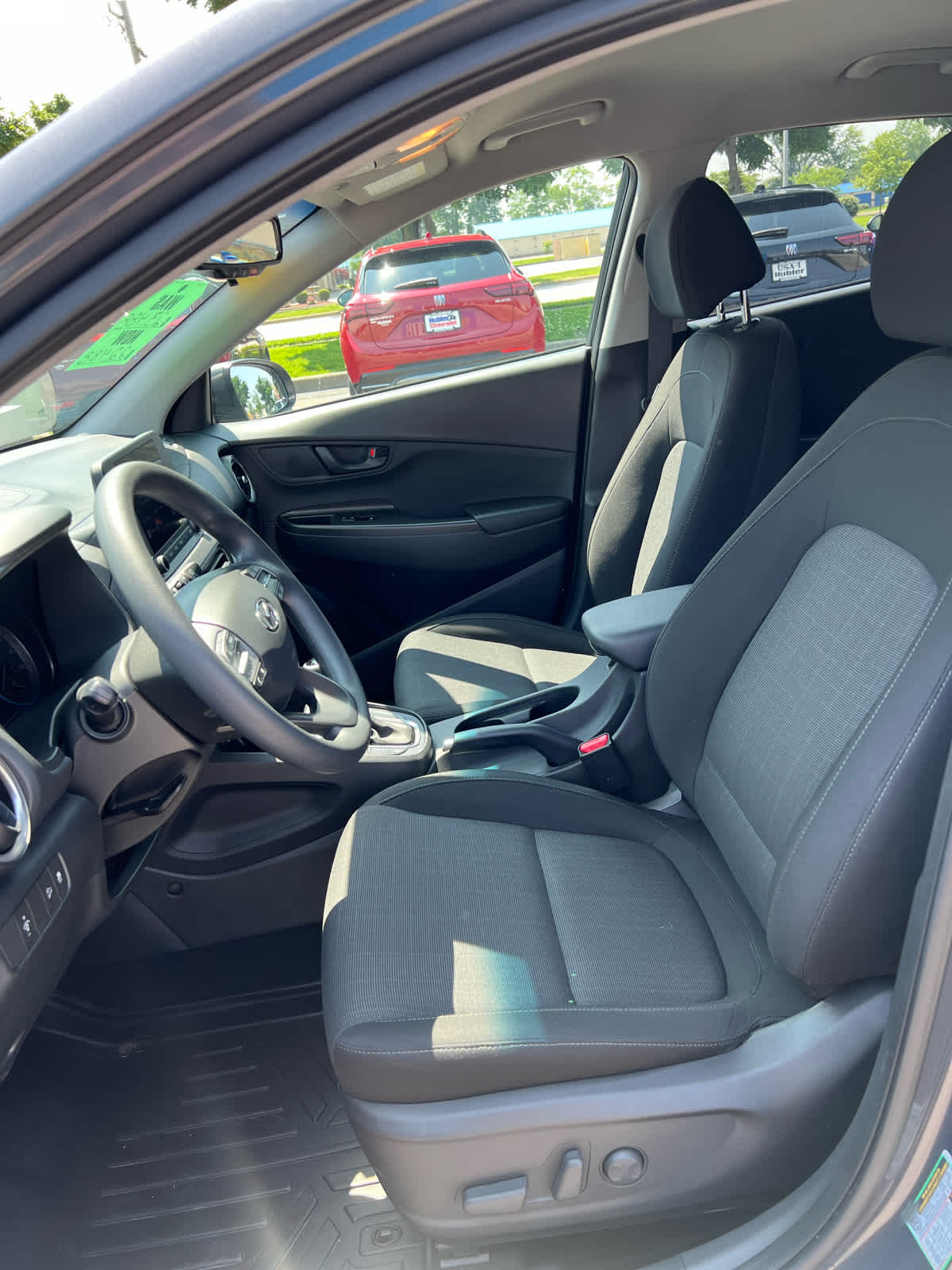 Vehicle image 20 of 39