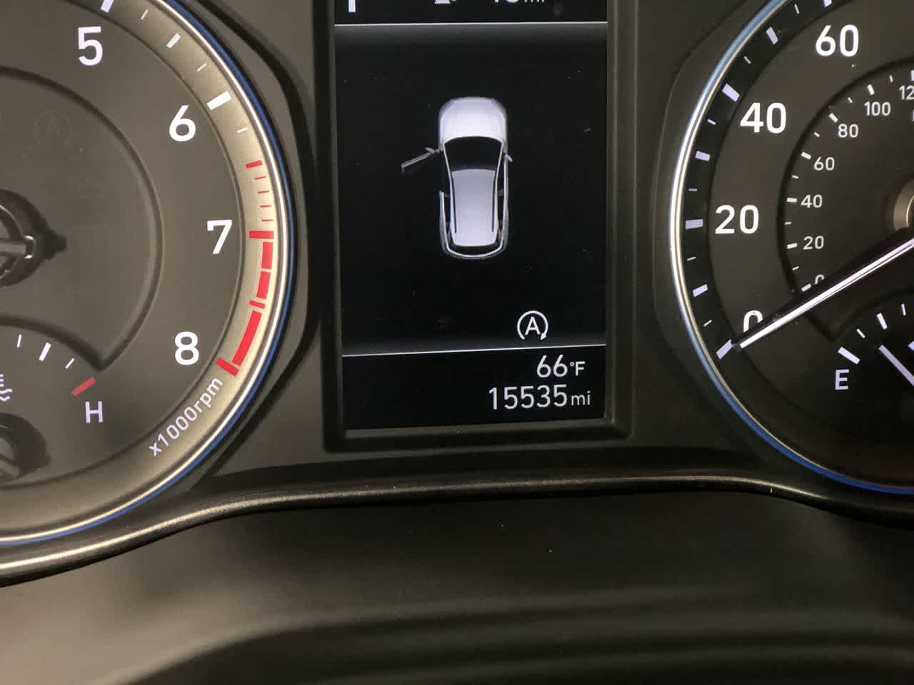 Vehicle image 19 of 39