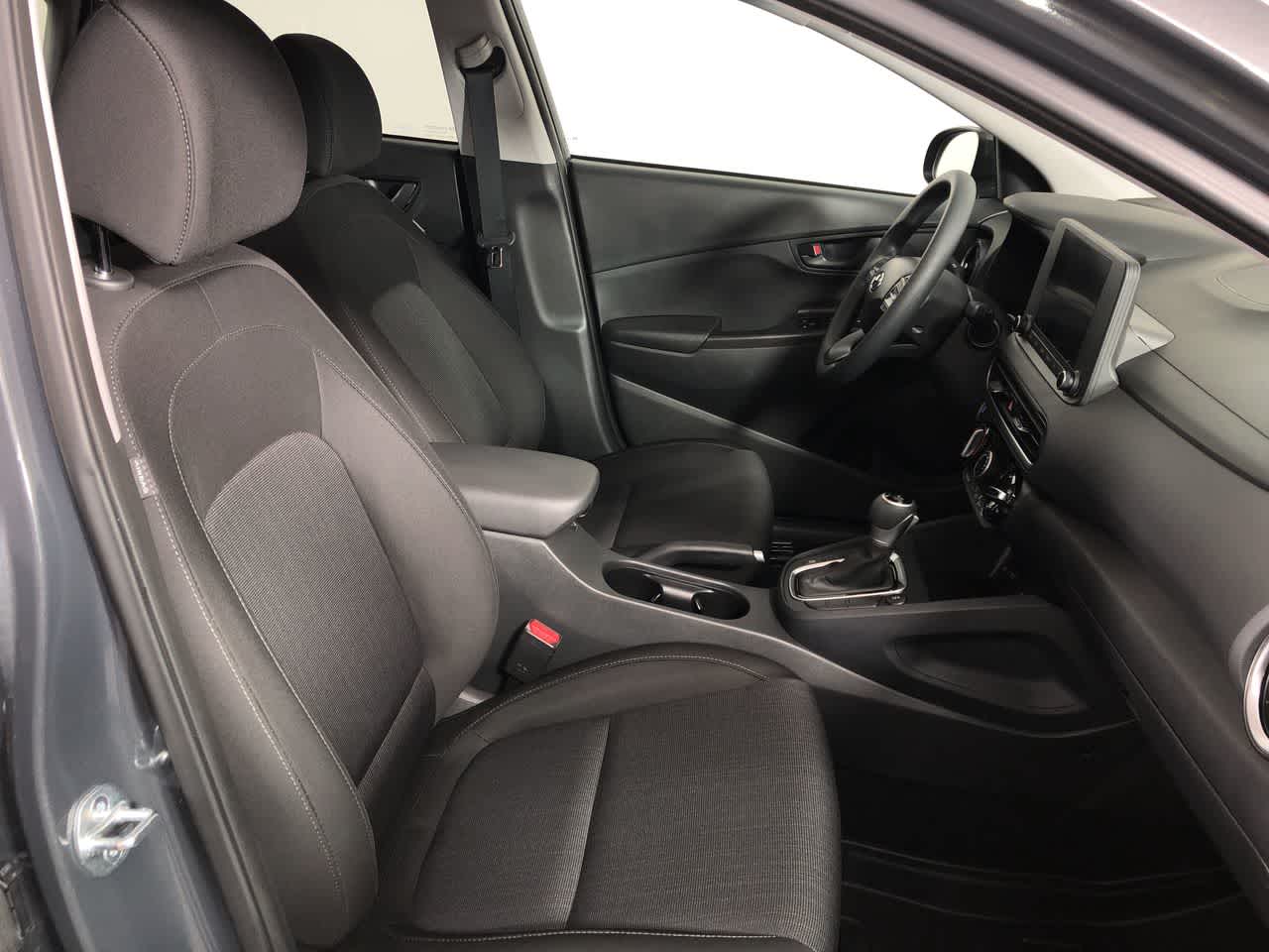 Vehicle image 22 of 39