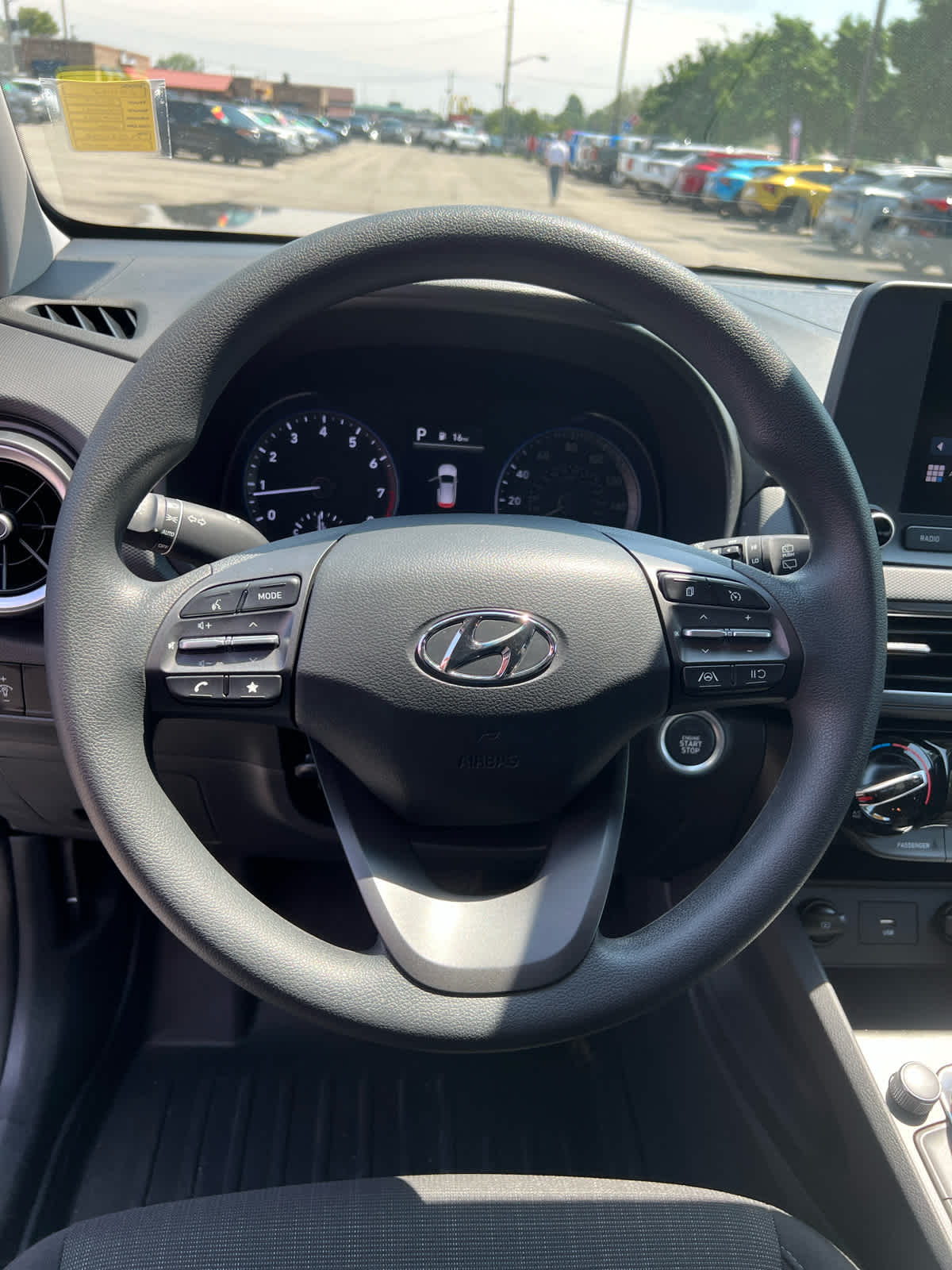 Vehicle image 23 of 39