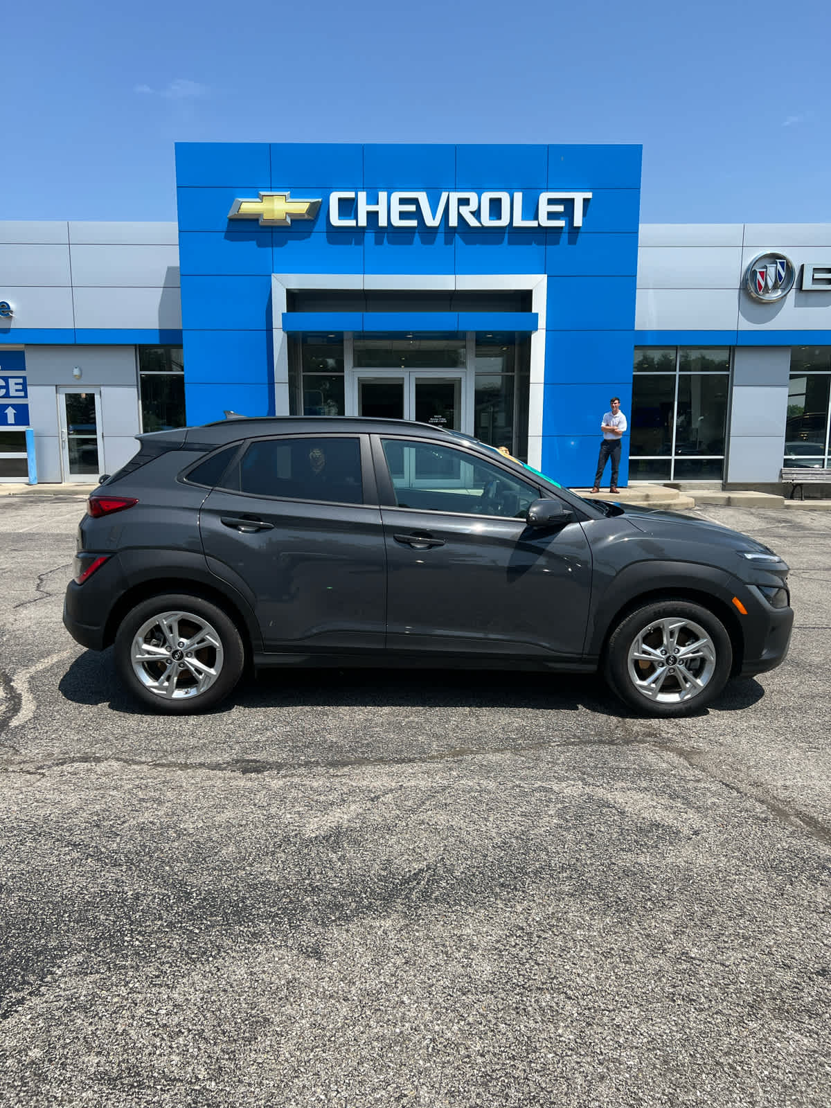 Vehicle image 5 of 39