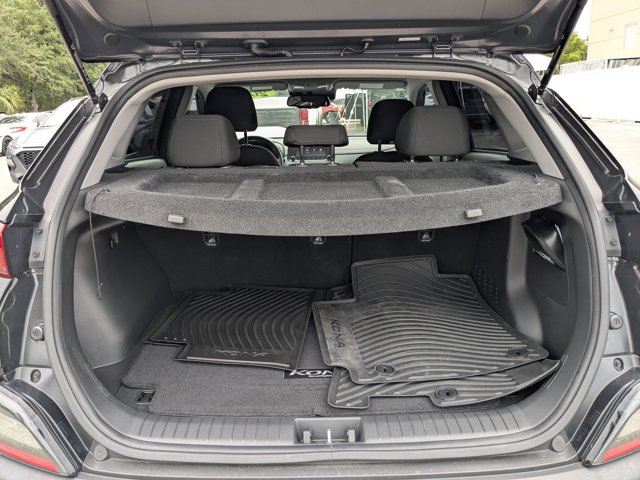 Vehicle image 12 of 30