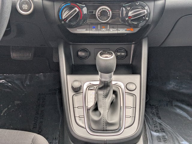 Vehicle image 18 of 30