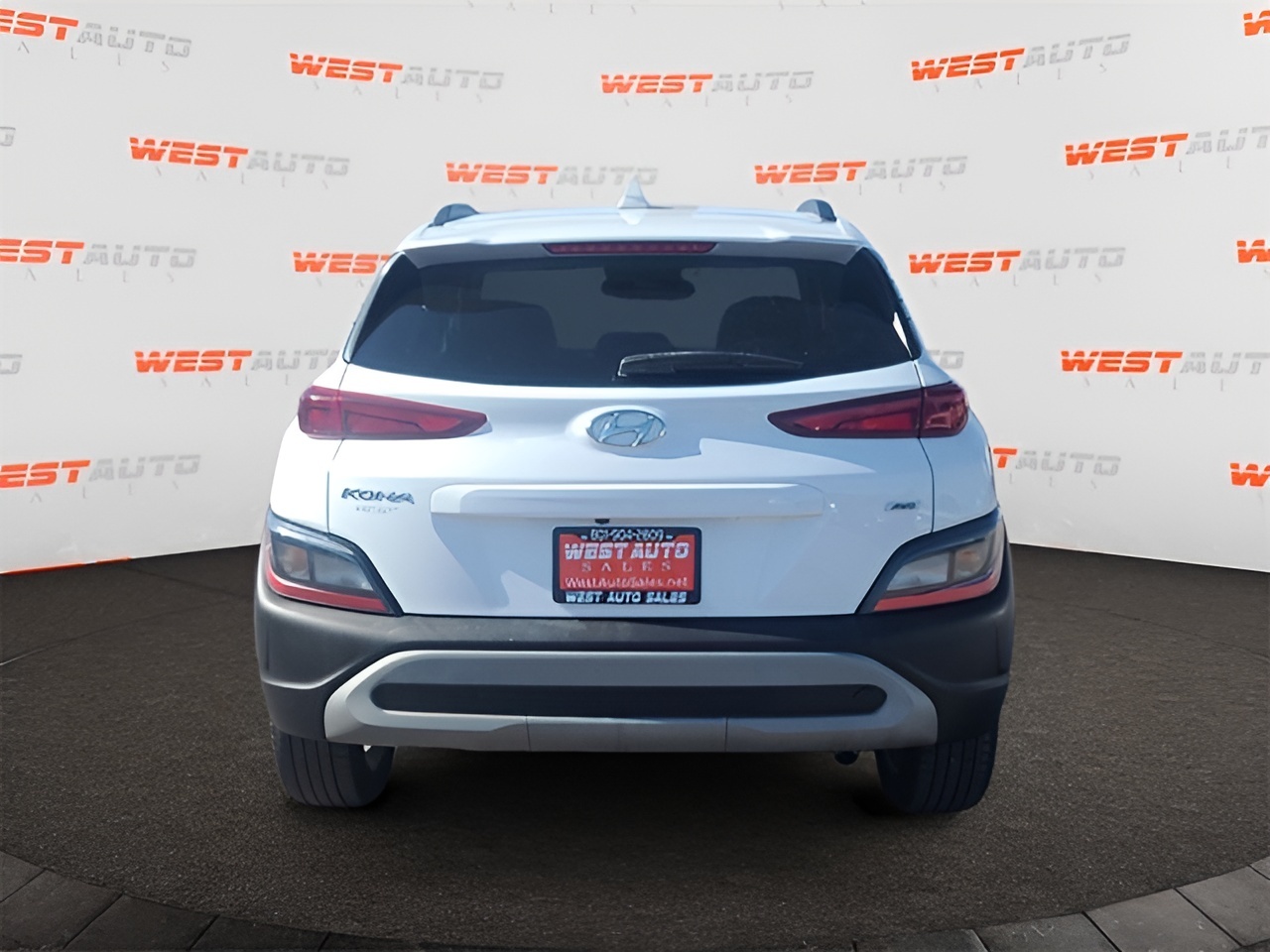 Vehicle image 36 of 38