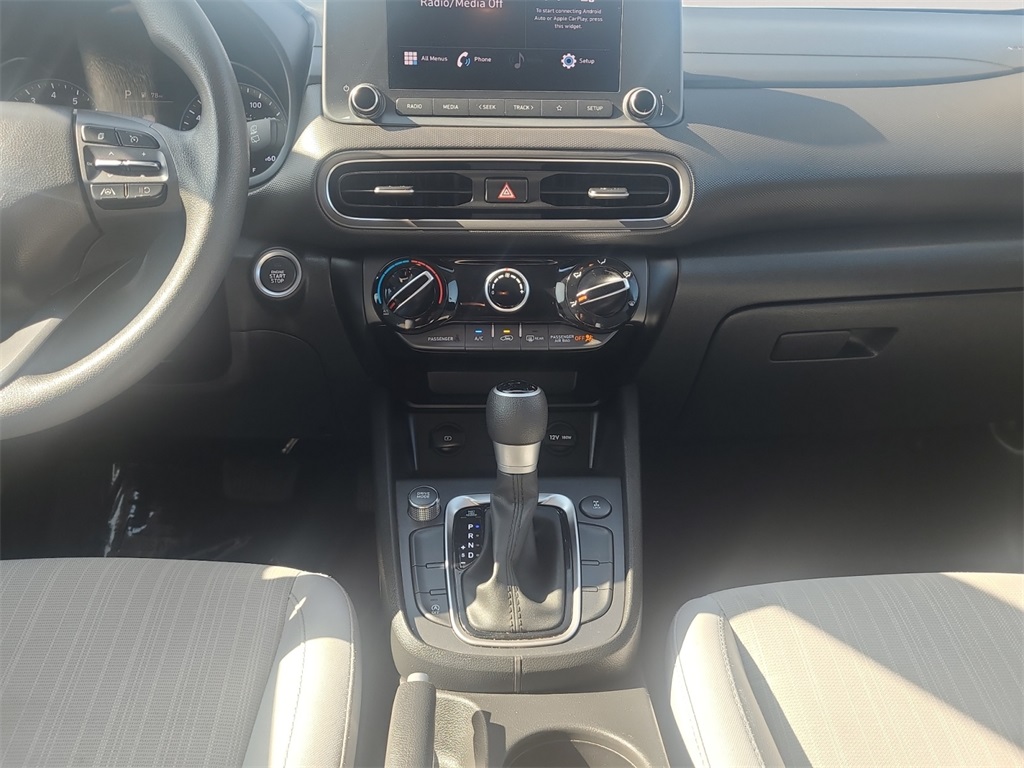 Vehicle image 11 of 38