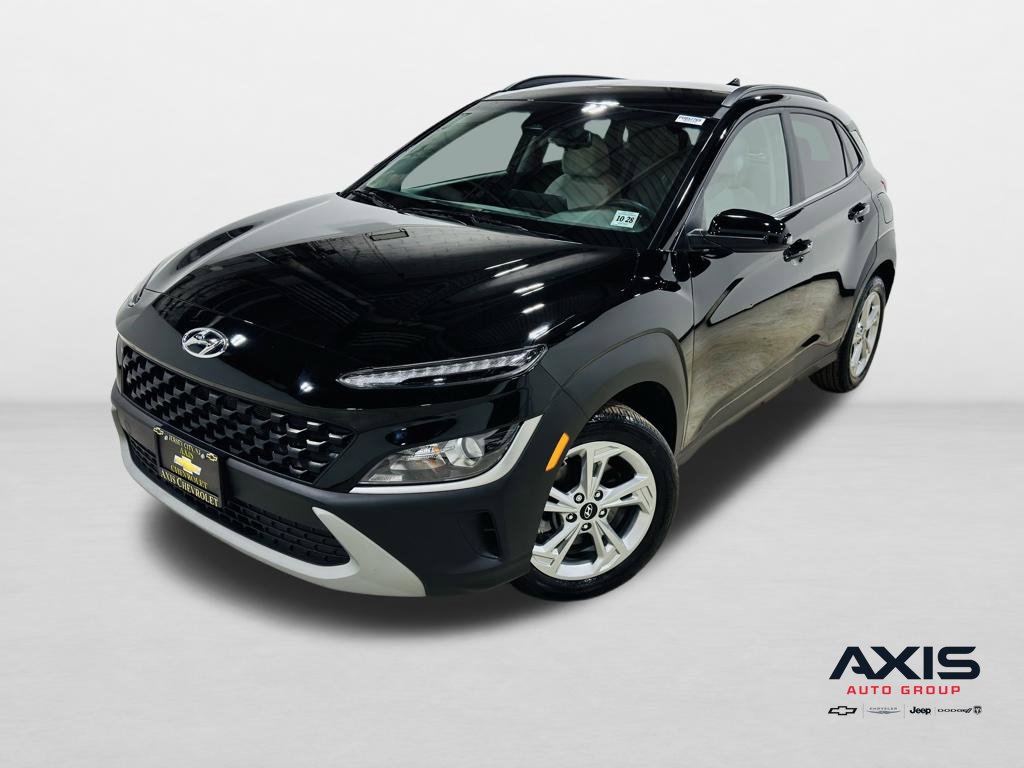 2023 Hyundai Kona SEL Image 2 of 36