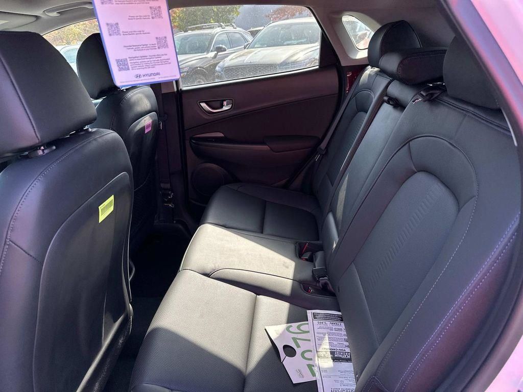 Vehicle image 9 of 27