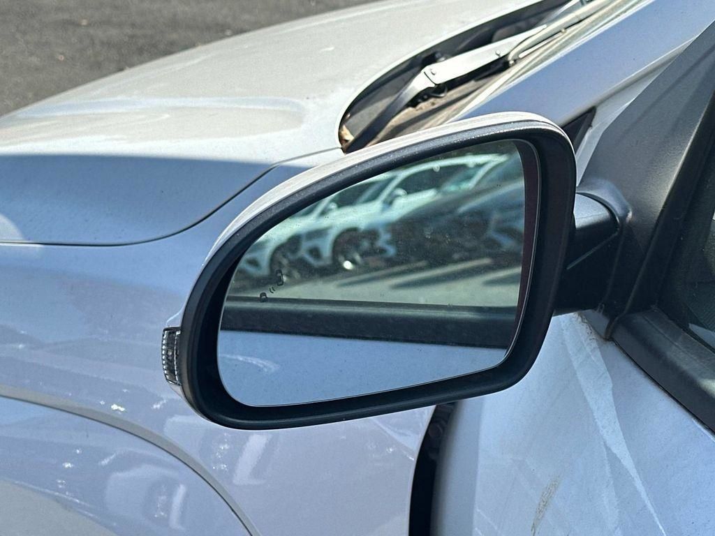 Vehicle image 27 of 27
