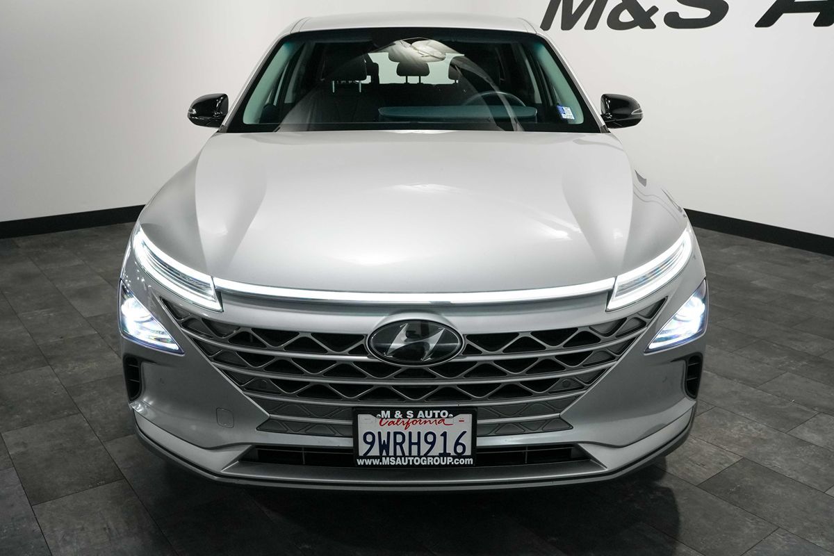 2023 Hyundai Nexo Blue Image 3 of 29