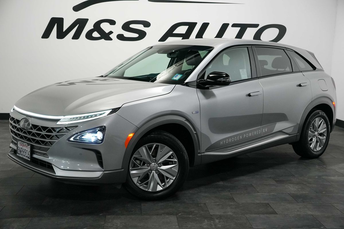 2023 Hyundai Nexo Blue Image 1 of 29