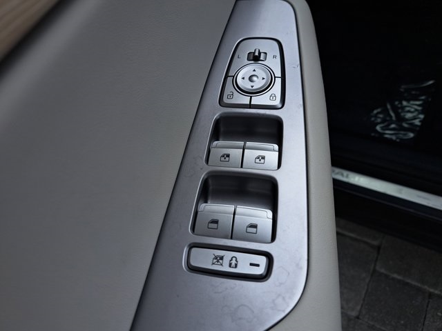 2023 Hyundai Palisade Limited Image 25 of 35