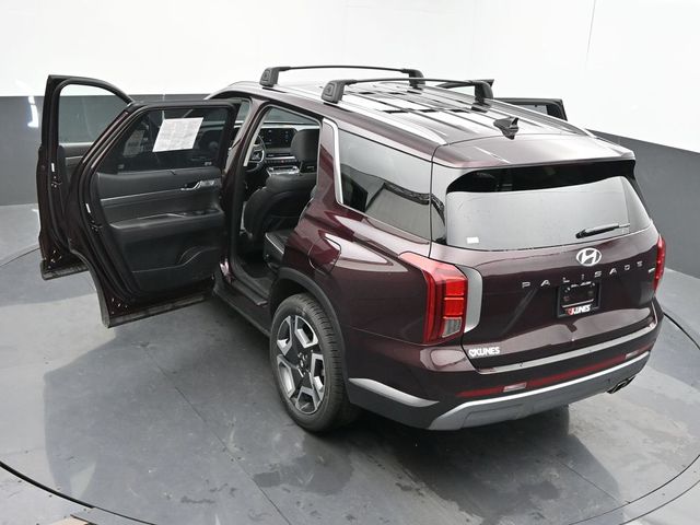 Vehicle image 41 of 70
