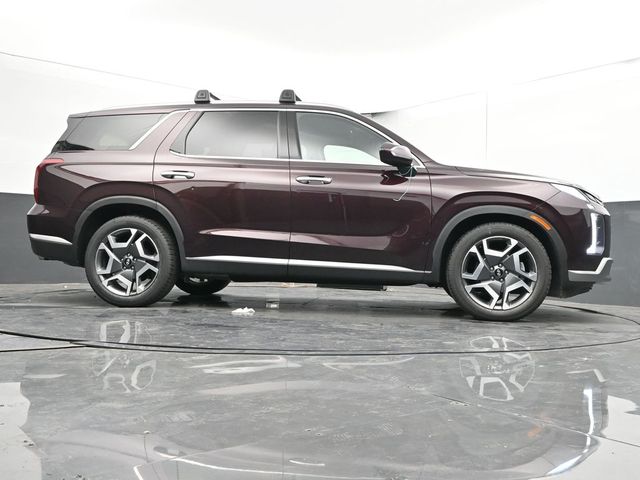 Vehicle image 22 of 70