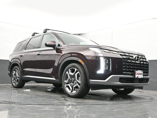 Vehicle image 18 of 70