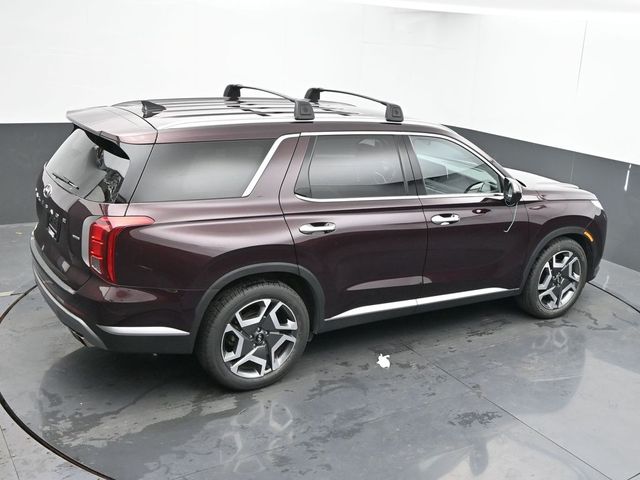 Vehicle image 28 of 70