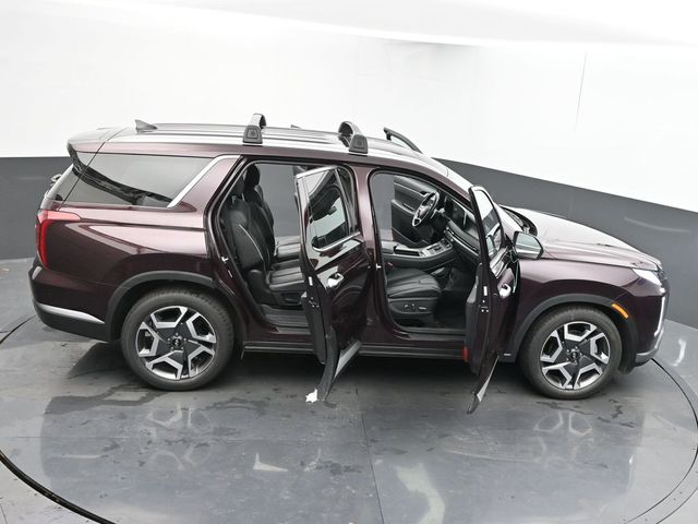 Vehicle image 19 of 70