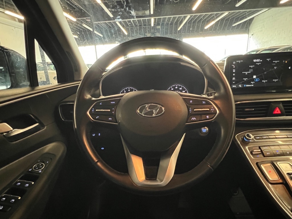 Vehicle image 8 of 27