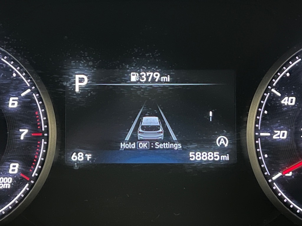 Vehicle image 11 of 27