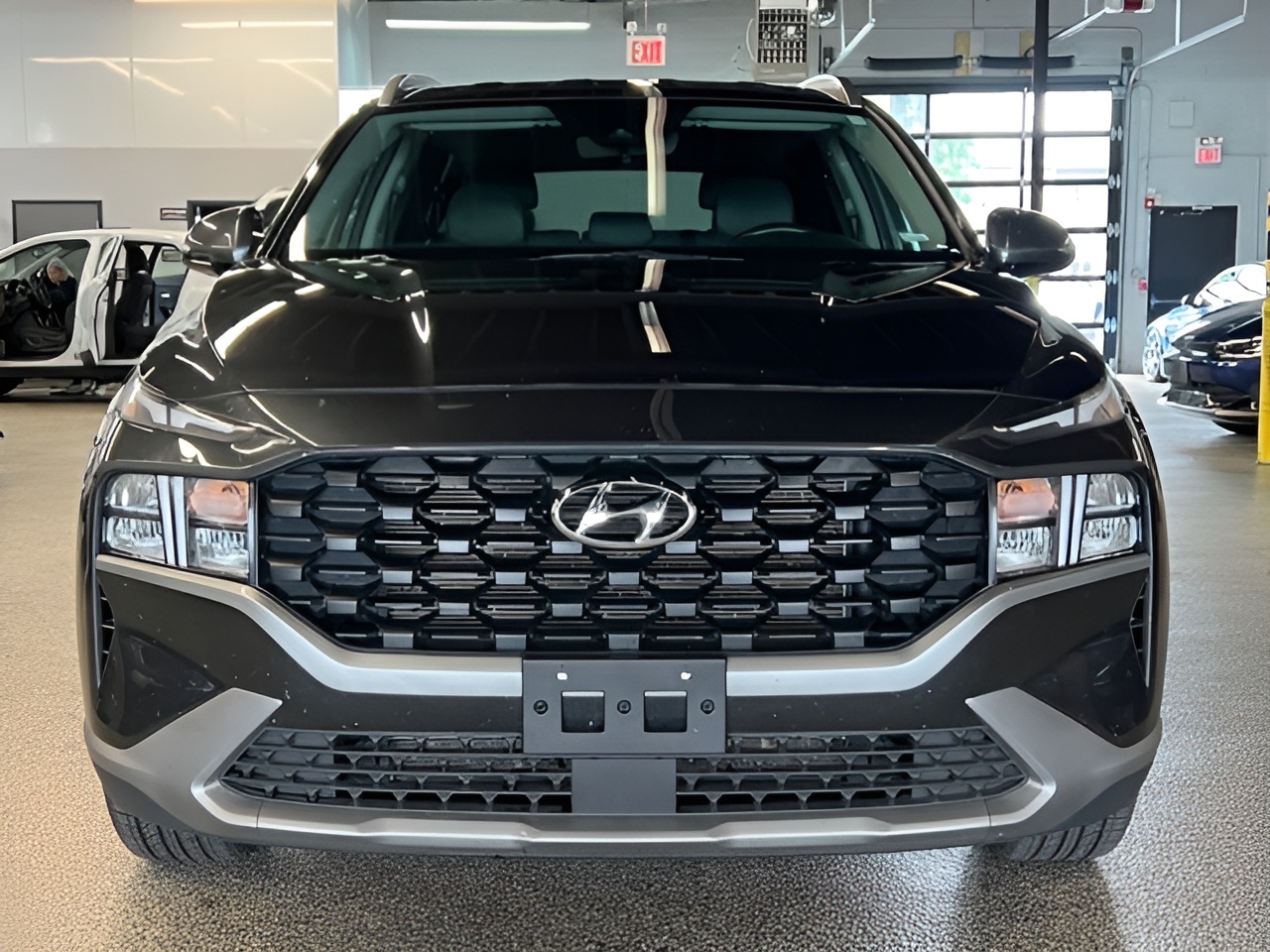 Vehicle image 24 of 27