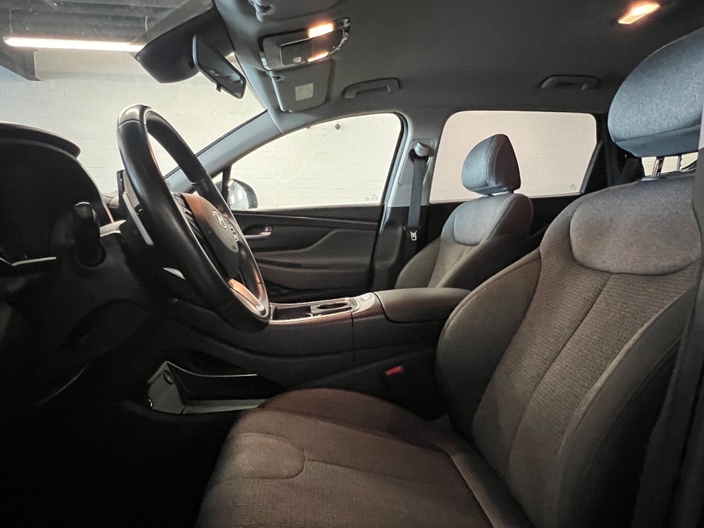 Vehicle image 6 of 27