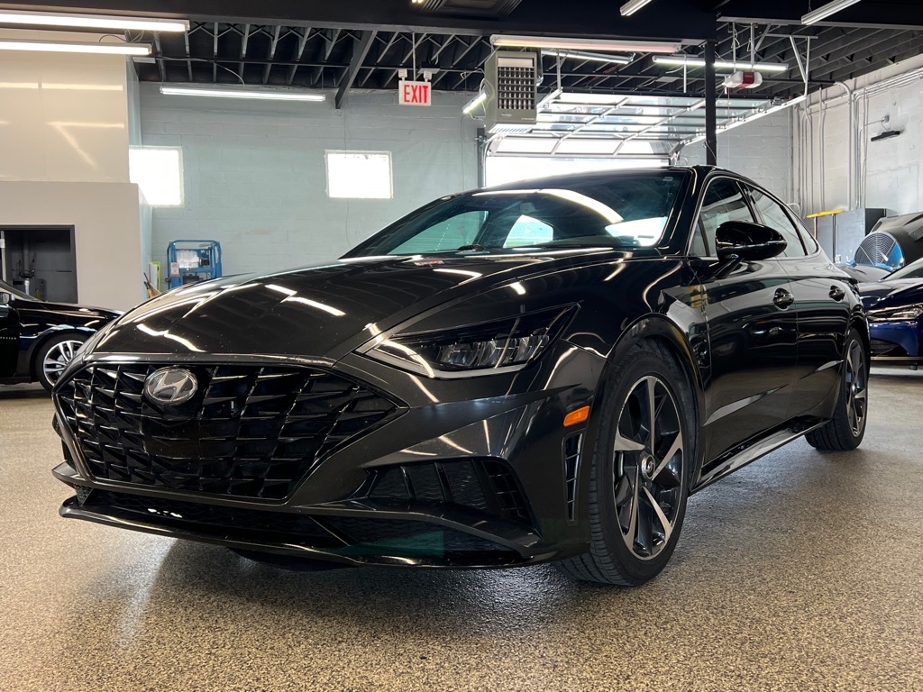 Vehicle image 1 of 24