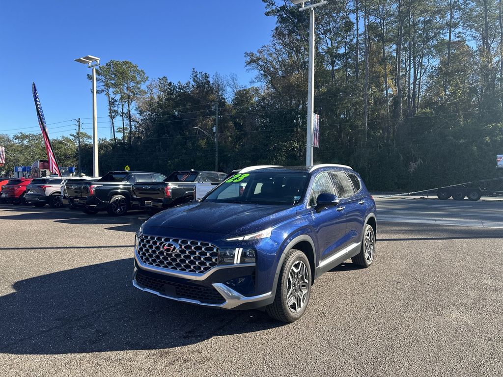 2023 Hyundai Santa Fe Limited Image 2 of 35