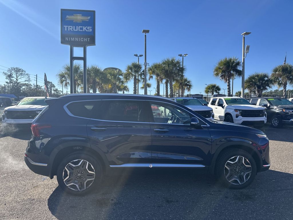 2023 Hyundai Santa Fe Limited Image 5 of 35