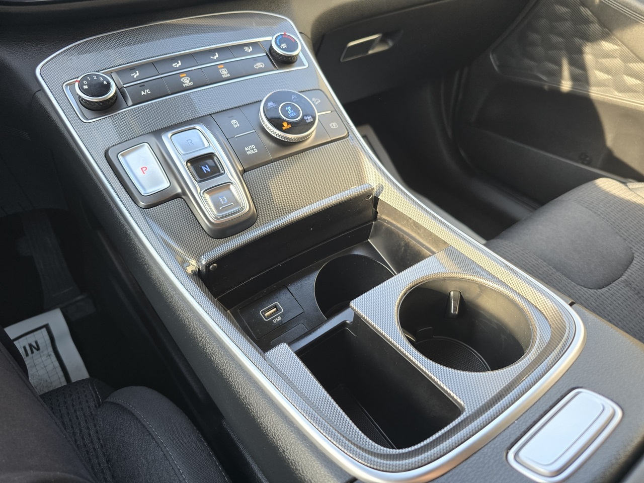 Vehicle image 13 of 20