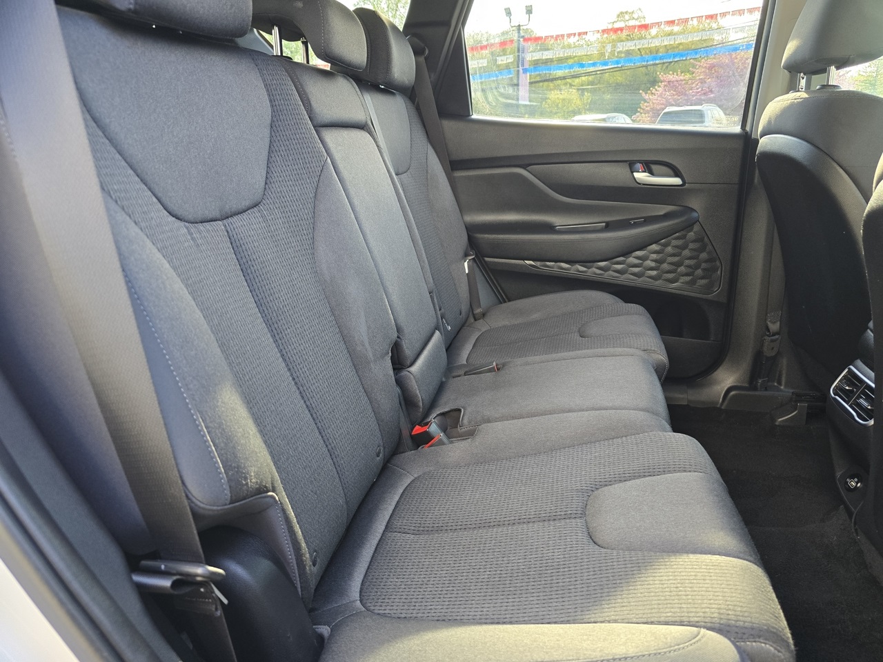 Vehicle image 18 of 20