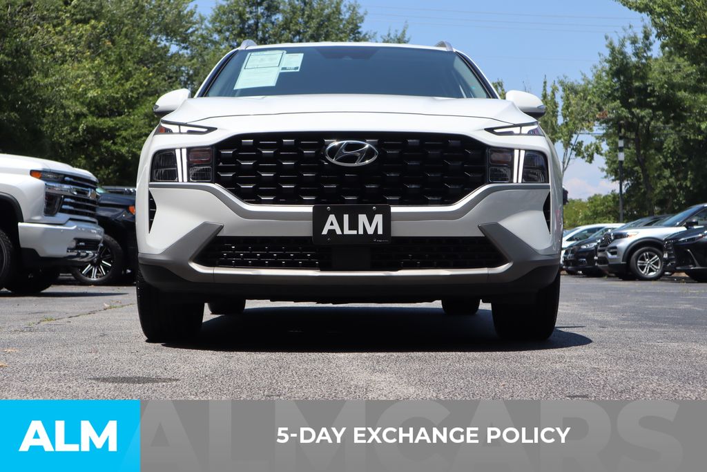 Vehicle image 2 of 41