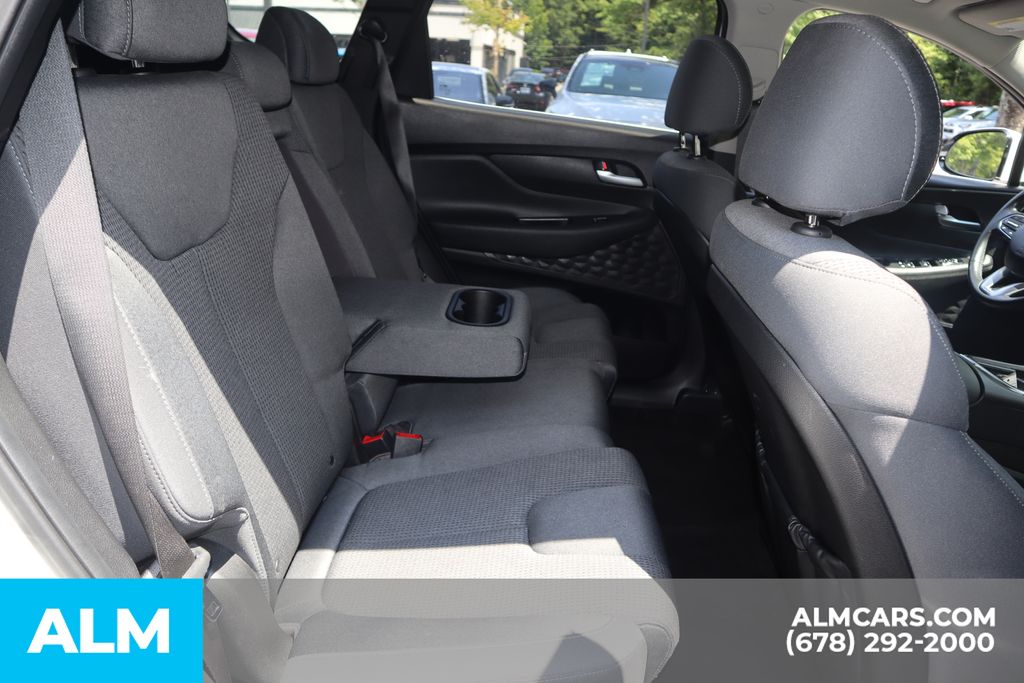 Vehicle image 10 of 41