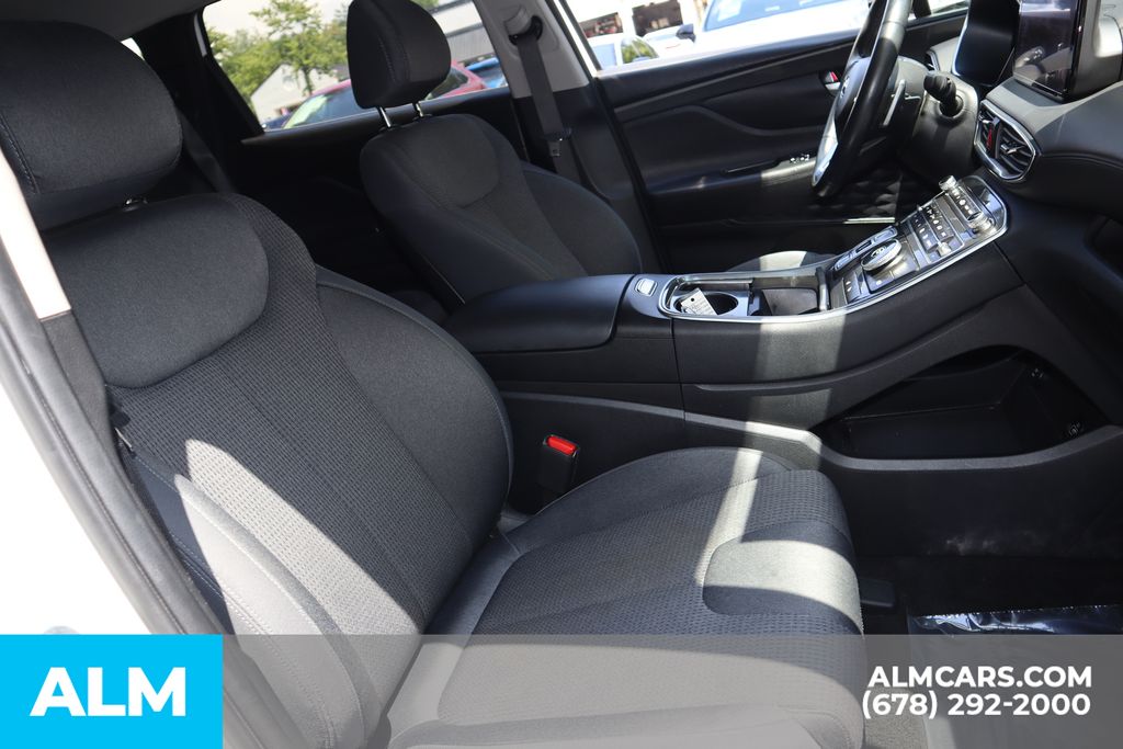 Vehicle image 9 of 41