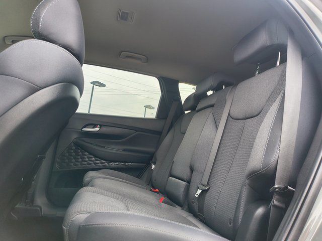 2023 Hyundai Santa Fe SEL Image 14 of 38