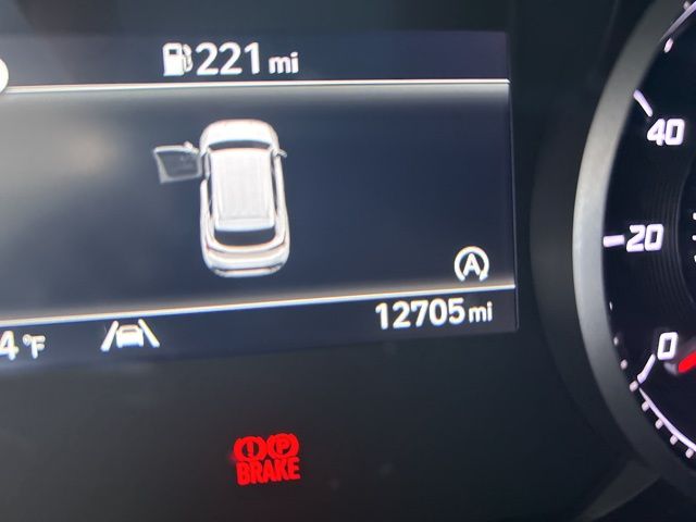 Vehicle image 17 of 34