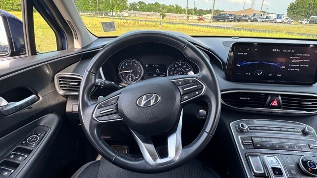 Vehicle image 22 of 32