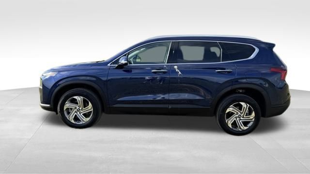 Vehicle image 9 of 32