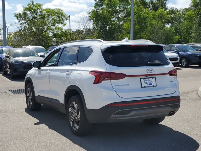 Vehicle image 8 of 32