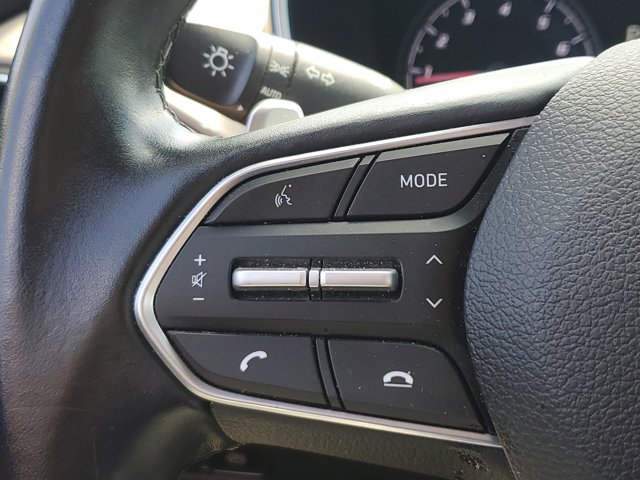 Vehicle image 27 of 32