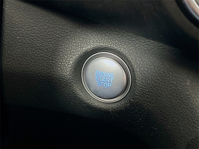 Vehicle image 14 of 36