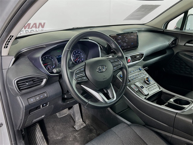 Vehicle image 32 of 36