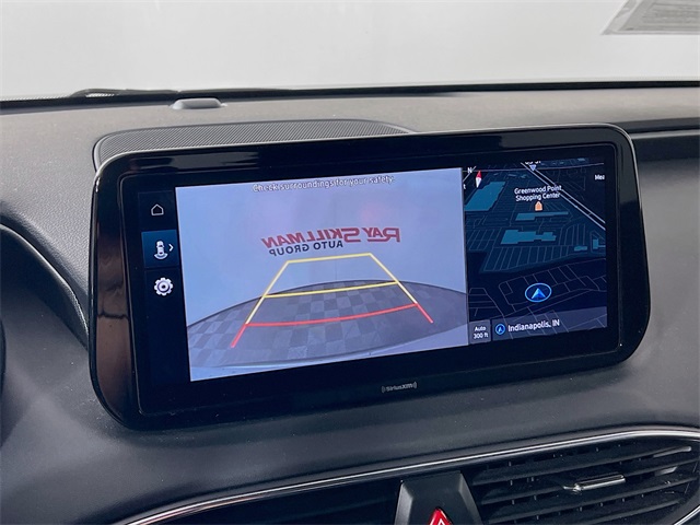 Vehicle image 17 of 36