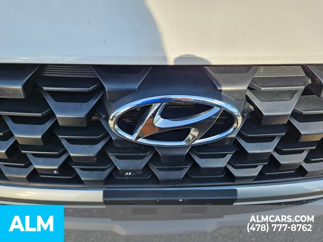 Vehicle image 20 of 25