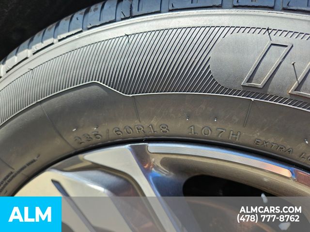 Vehicle image 11 of 25