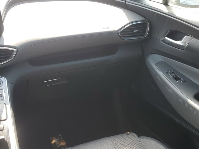 Vehicle image 24 of 33