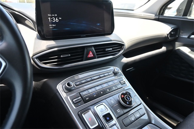 Vehicle image 19 of 29